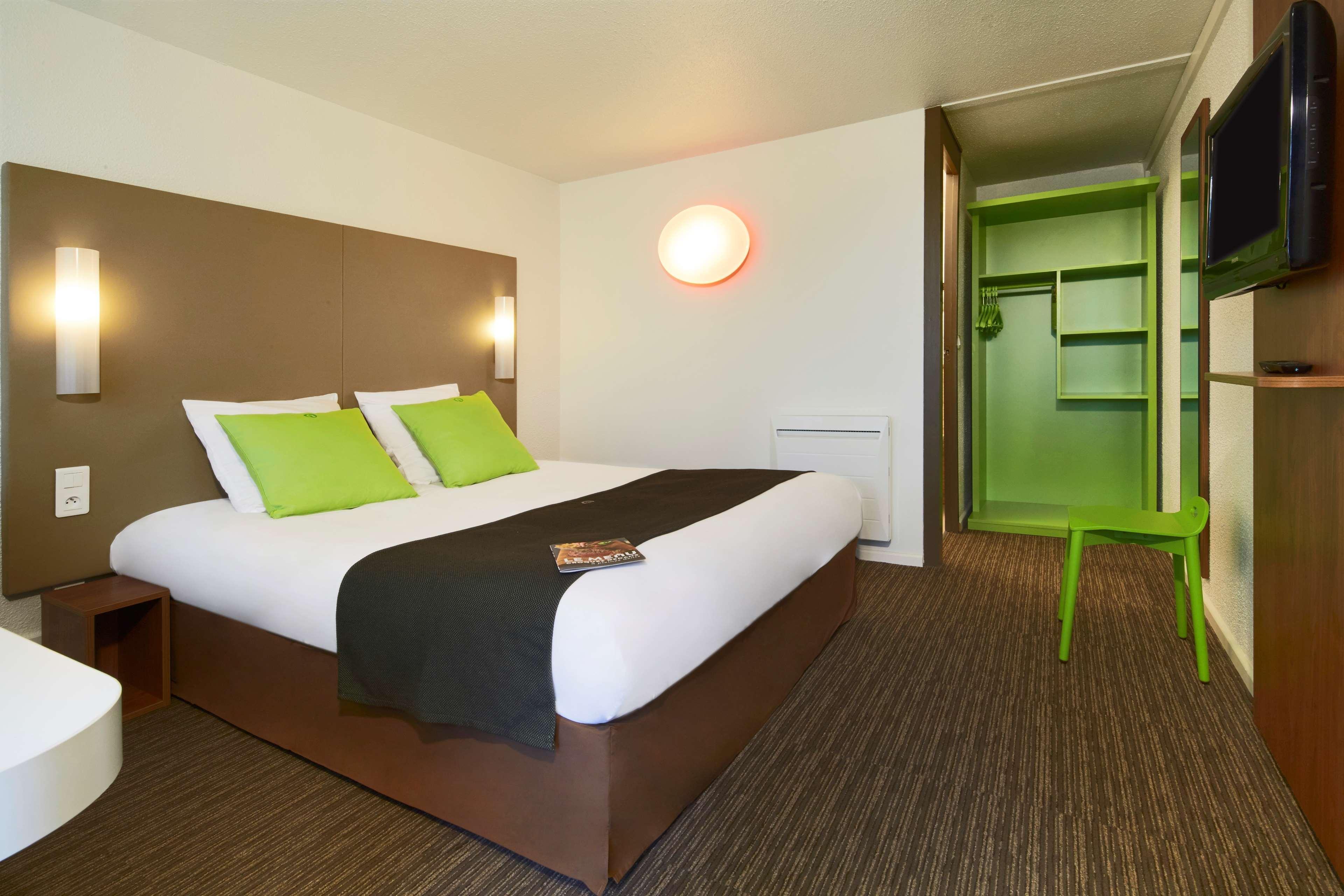 Hotel Campanile Le Mans - Arnage Exterior foto