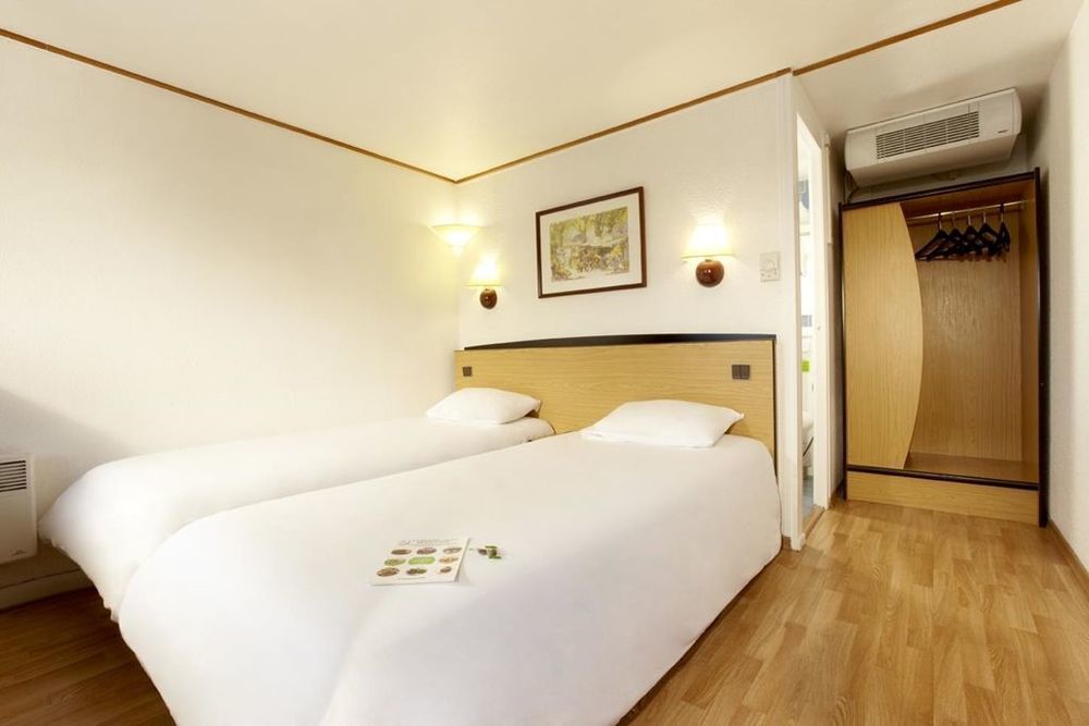 Hotel Campanile Le Mans - Arnage Zimmer foto