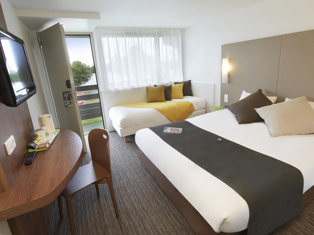 Hotel Campanile Le Mans - Arnage Exterior foto