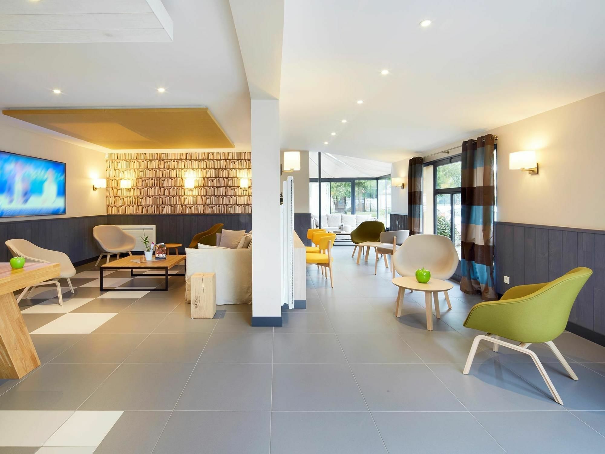 Hotel Campanile Le Mans - Arnage Exterior foto