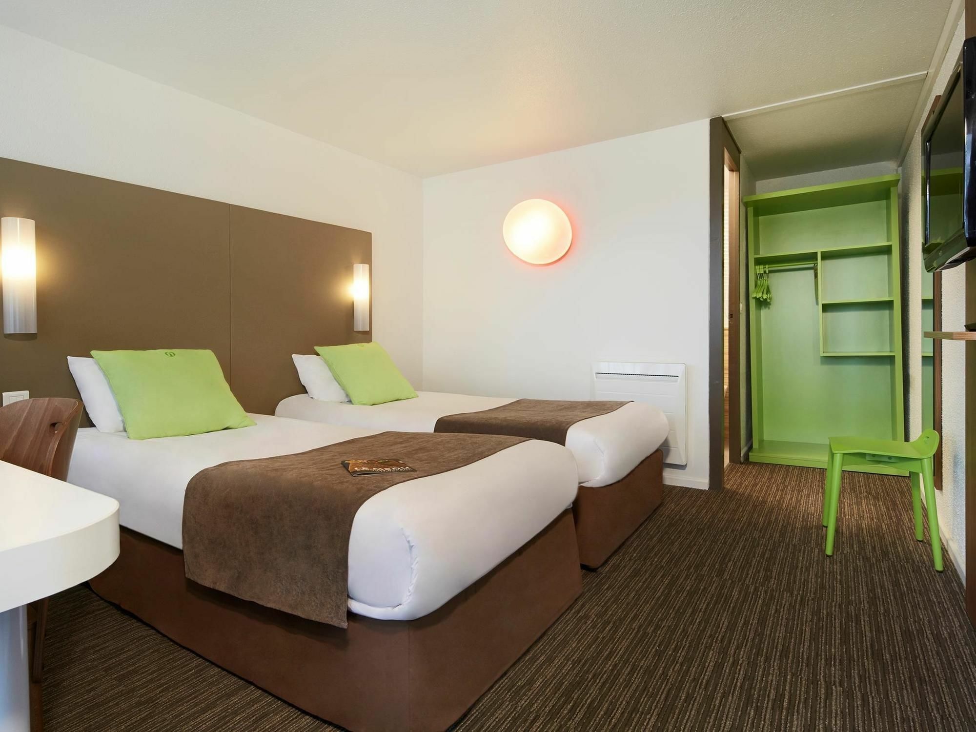 Hotel Campanile Le Mans - Arnage Exterior foto